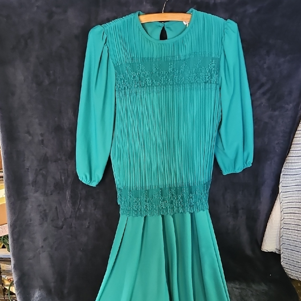 Vintage Good Times Teal Pleated Dress